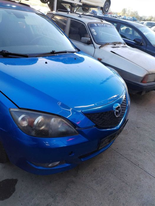 Dezmembrez Mazda 3