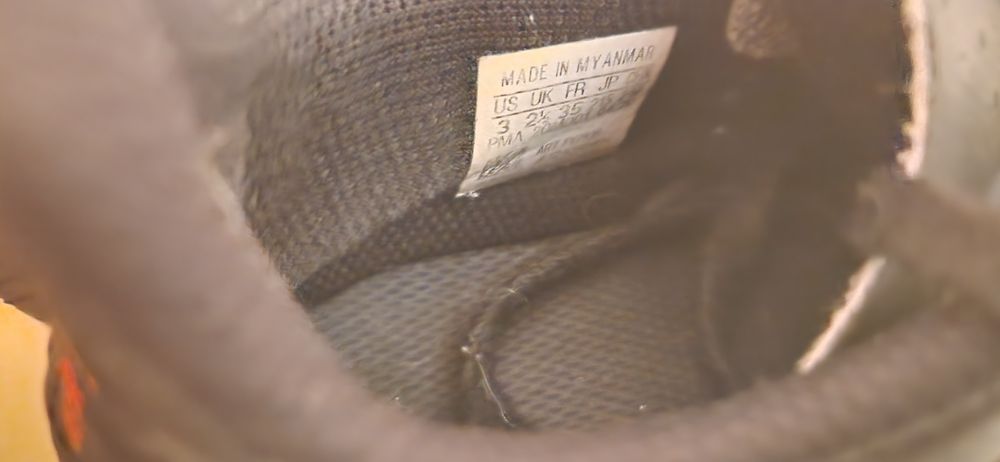 Адидас бутонки 35н adidas deportivo