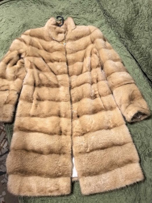 Шуба норковая, б/у