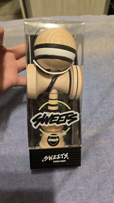 Sweets matt broken shape anti skid