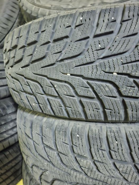 гуми 225/65/17 почти новички