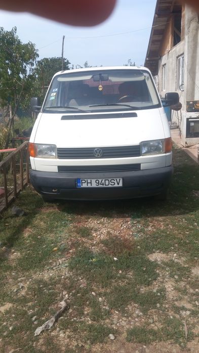 vw t4  4x4 sincro și la schimb cu 7 locuri  sau tractor utb proprietar