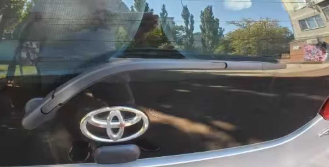 Задна чистачка с рамо и капаче за Peugeot Citroen Toyota пежо ситроен