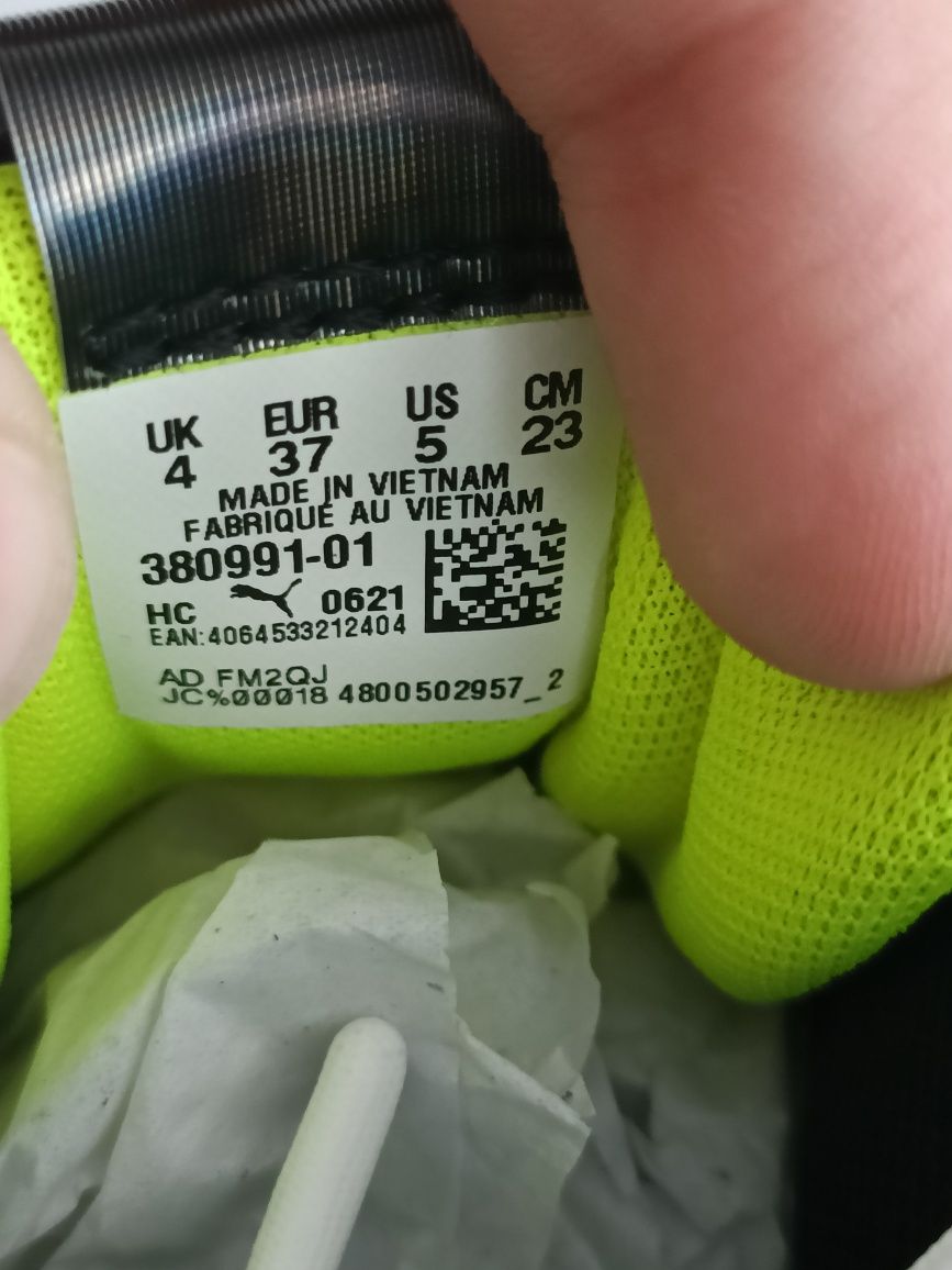 Дамски маратонки Puma номер 37 код 10A