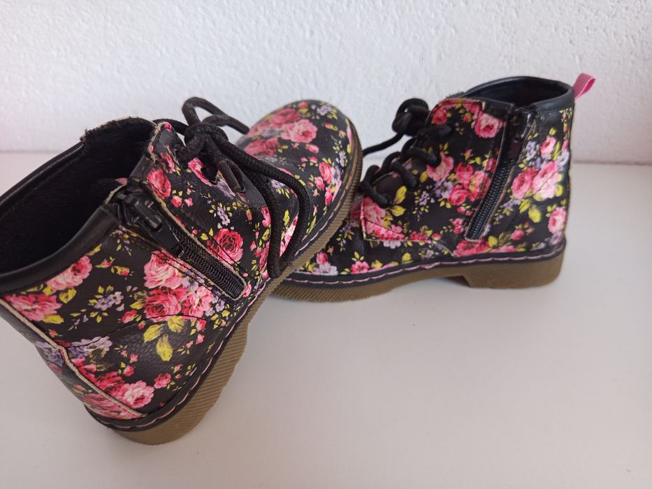 Детски боти за момиче