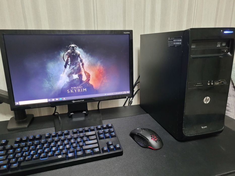 Продам компьютер в комплекте (пк, монитор, клавиатура и мышь)