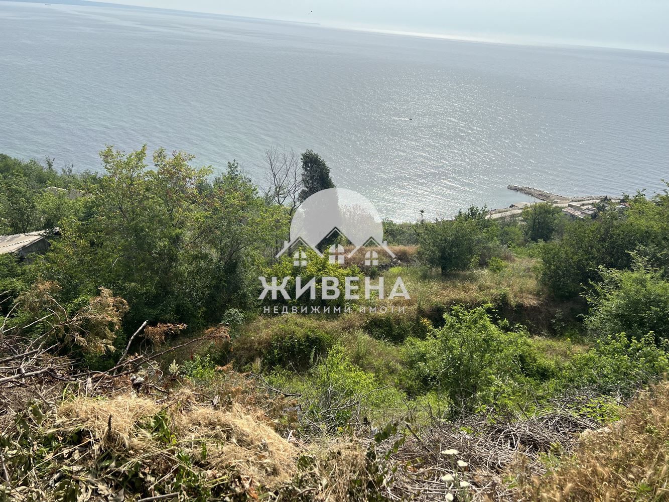 Парцел с площ 524 кв.м, в с.Осеново, м-ст Кранево, вилна зона