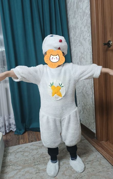 Продам костюм зайчика