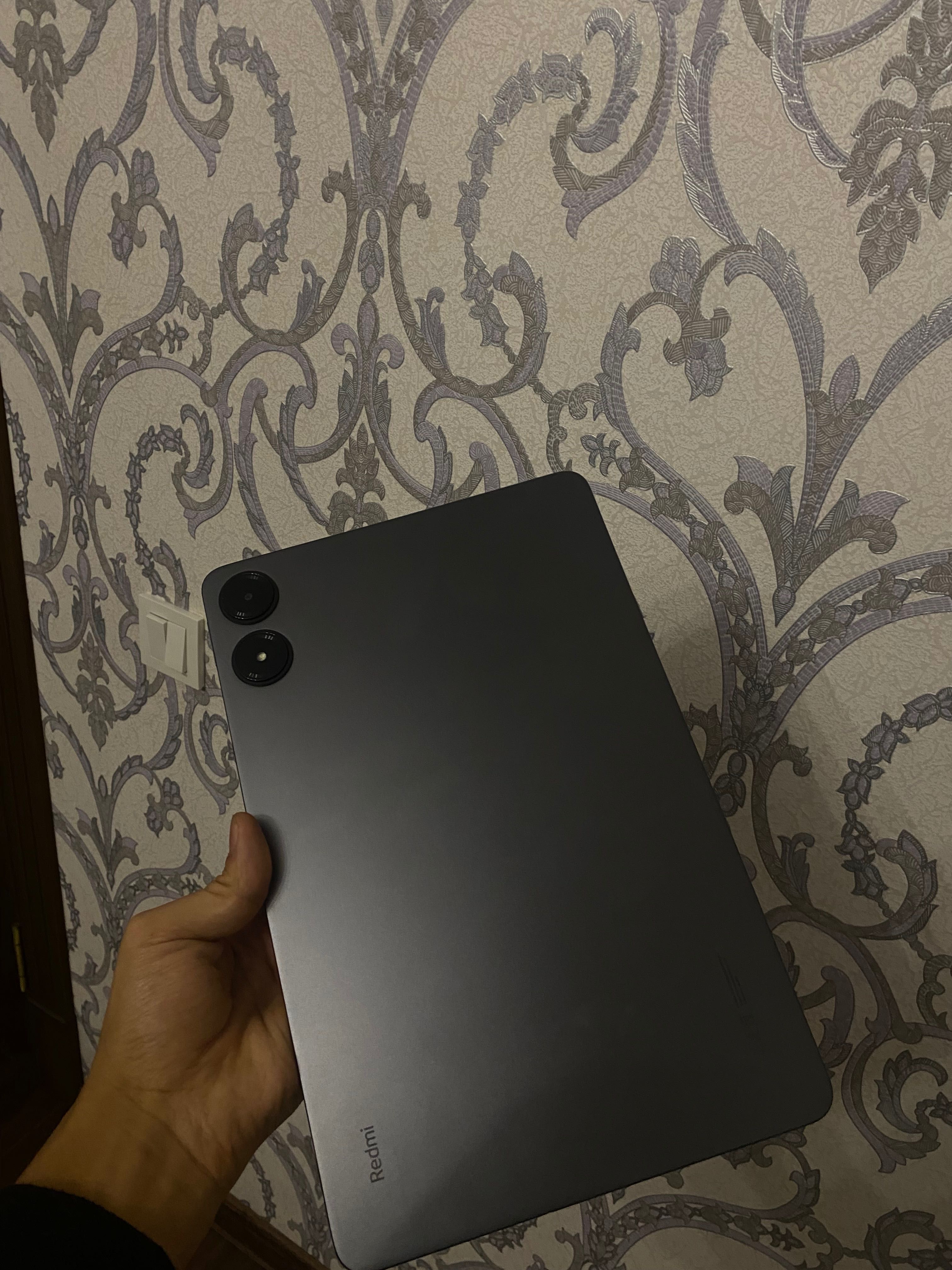 ПРОДАМ Xiaomi Redmi Pad Pro WI-FI (6GB/128GB)
PAD Практический НОВОЕ