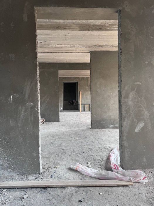 Сдаётся Здание Вдоль Дороги 1850м2 Орн Нукус,Глинка(N199)