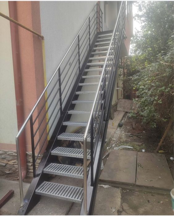 Scara metalica zincata