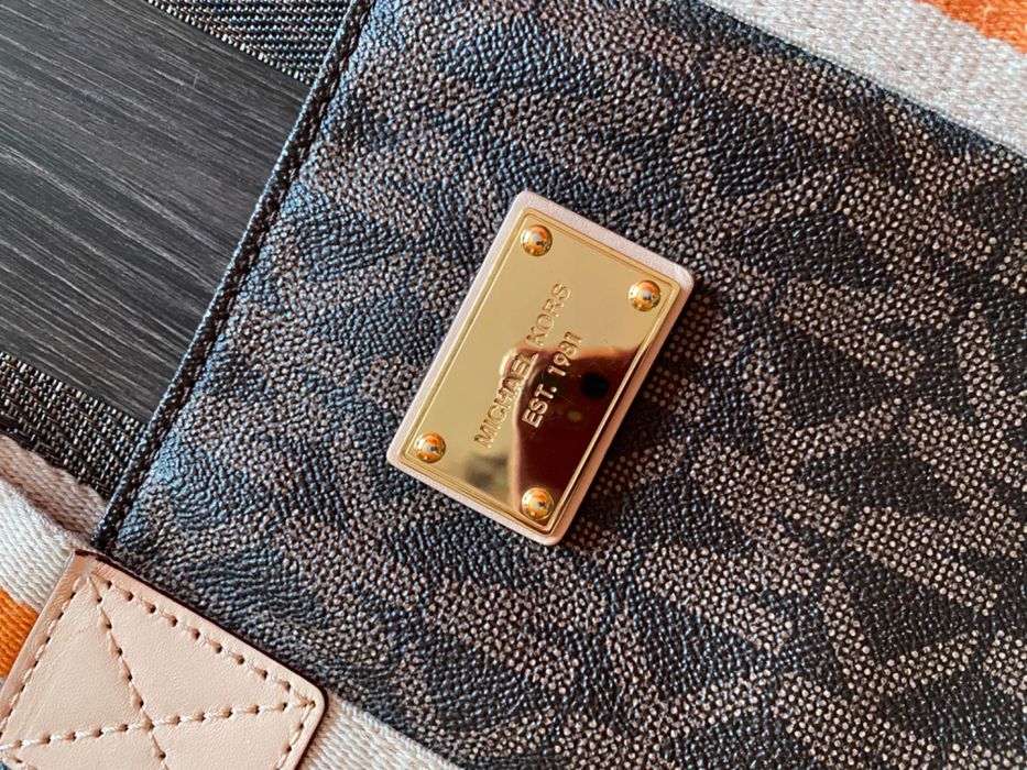 Дамска голяма чанта Michael Kors