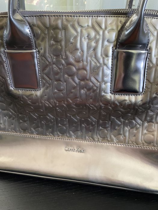 Дамска чанта Calvin Klein