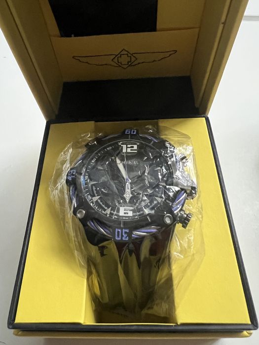 Invicta Black Panther 52 mm