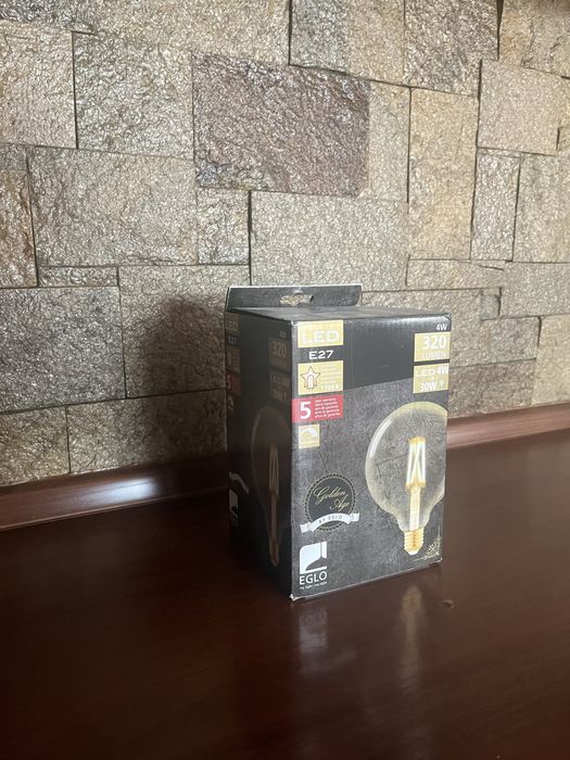 Две декоративни лампи с резервна крушка