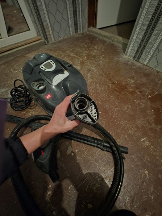 Професйонална  прахосмокачка на пара  пере 200 лв