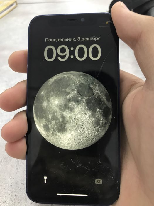 Продам айфон 12 мини
