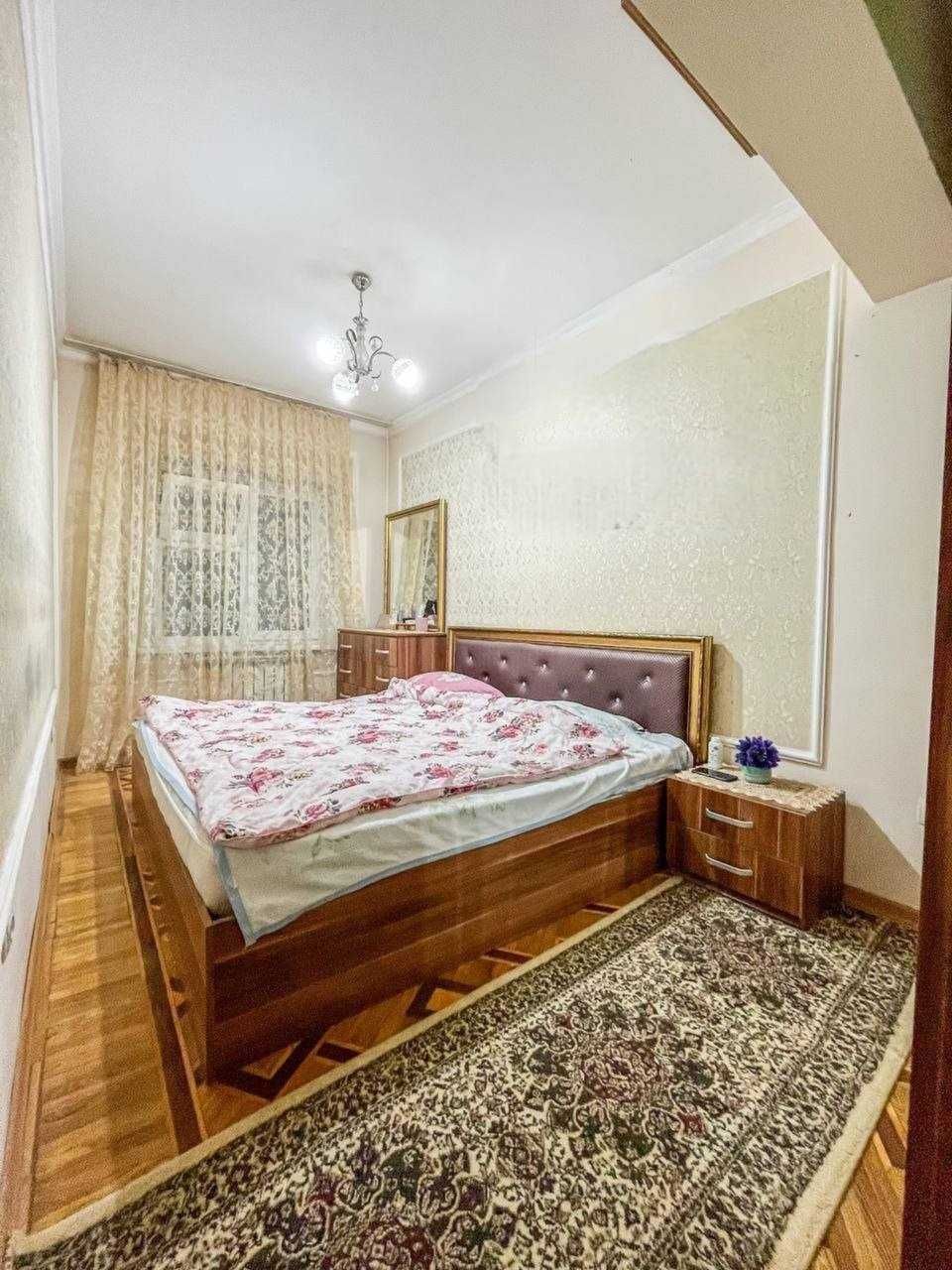 Генерал Петрова,3/1/4,Мирзо Улугбек район,70м2,Ремонт