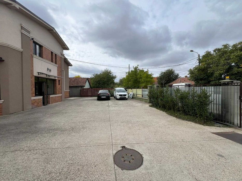 Clădire Modernă 663 mp, Pentru Școală, Grădiniță/Centru Educațional