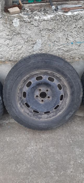 Гуми с Джани 5х100 195/65 15