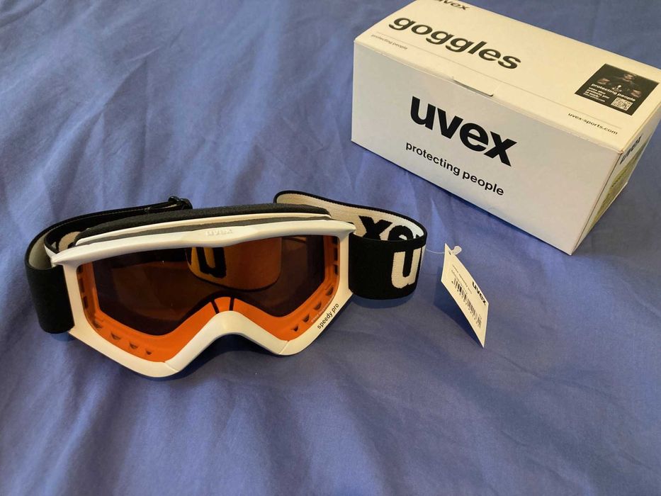 ски гащеризон Bogner богнер, Дамски обувки, ски маска uvex, ски каска