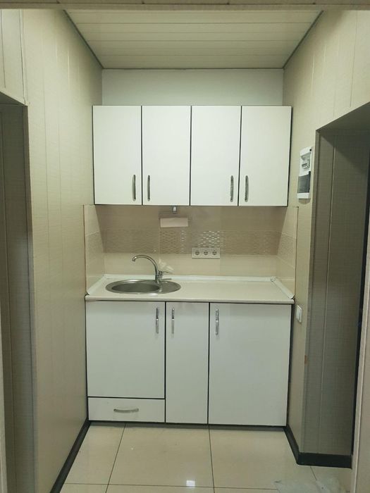 Сдам в аренду 4 х комн. коммерческое помещение на Ганге