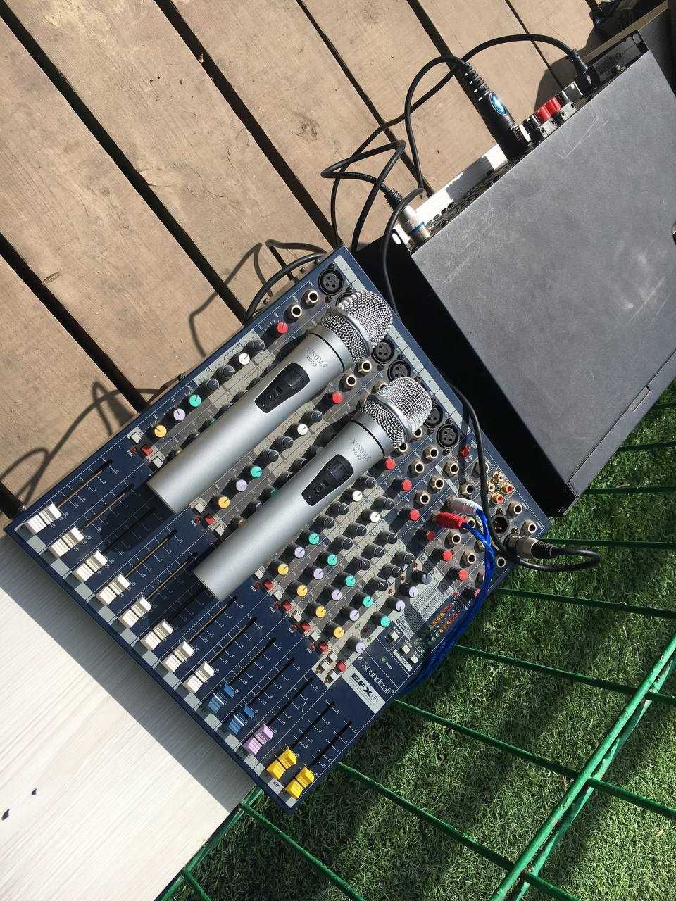 Микшерный пульт Soundcraft EFX8 эффектами, 8 моноканалов 2 стерео кана