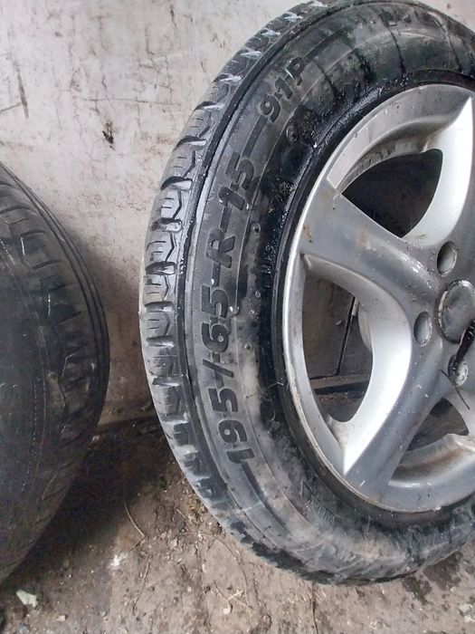 Vand sau schimb cu motor atv