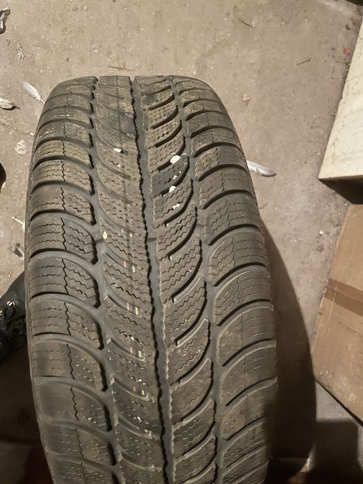 Зимни гуми с джанти 16 добро състоание