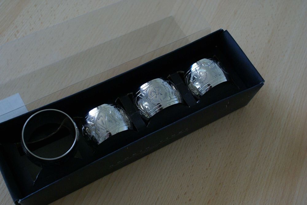 Suport pentru servetele (napkin ring)