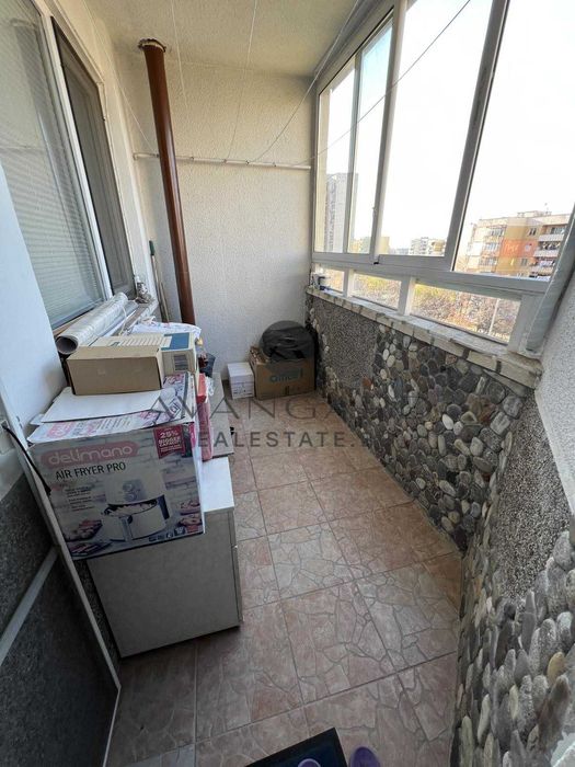 Продава се Тристаен апартамент в Пловдив, Тракия - 91 кв.м за 1726 €/кв.м - Снимка #12