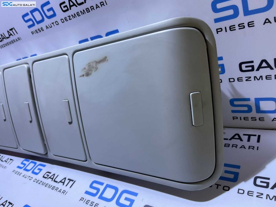 Plafoniera Sertar Sertare Suport Ochelari Spatiu Spatii Depozitare VW Golf PLUS 2004 - 2013 Cod 5M0868403F