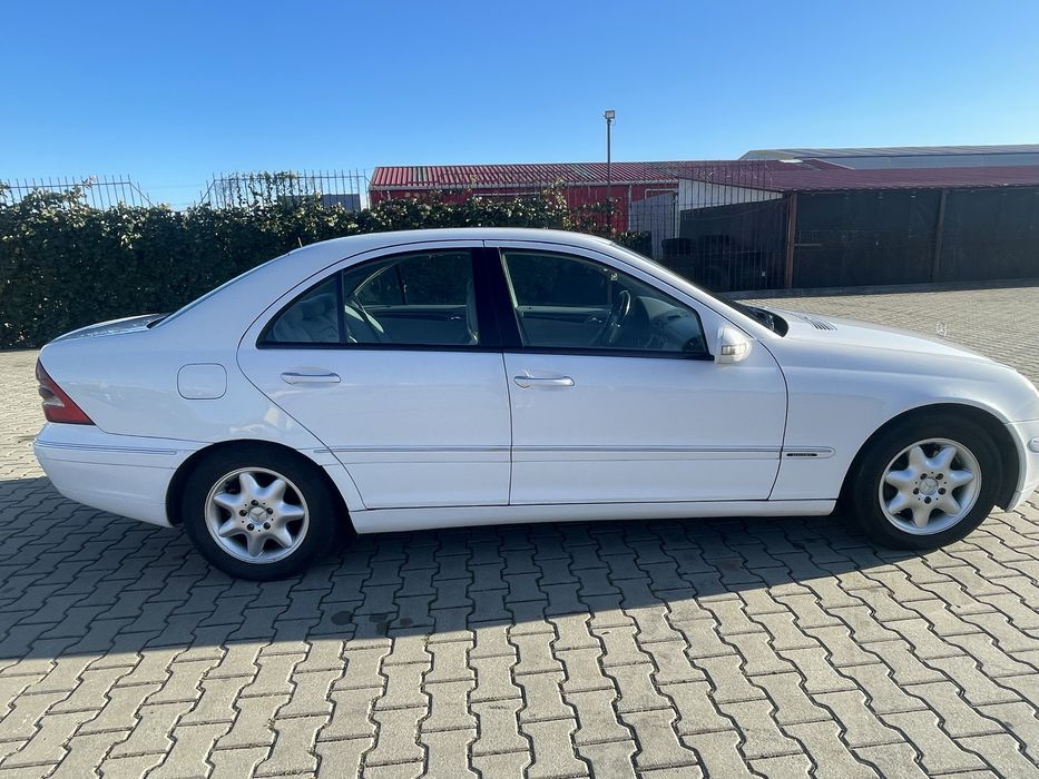 Mercedes c220 w203