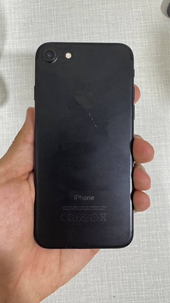 Iphone 7 32GB.