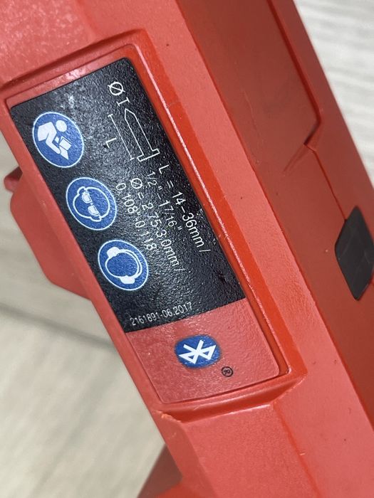 Milwaukee BX 3-22 pistol batut cuie beton metal nuron