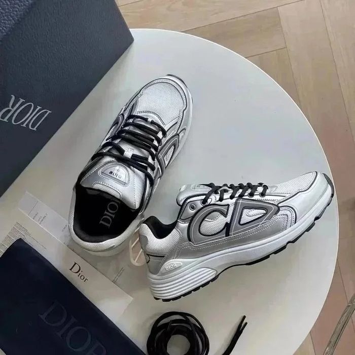 Dior B30 всякакви цветове