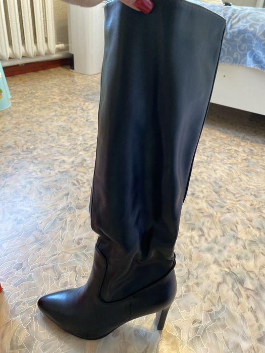 Продам высокие сапоги