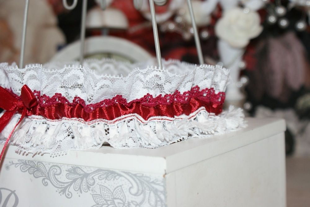 Jartiera mireasa NOUA hand made 100% in Romania Bridal garter