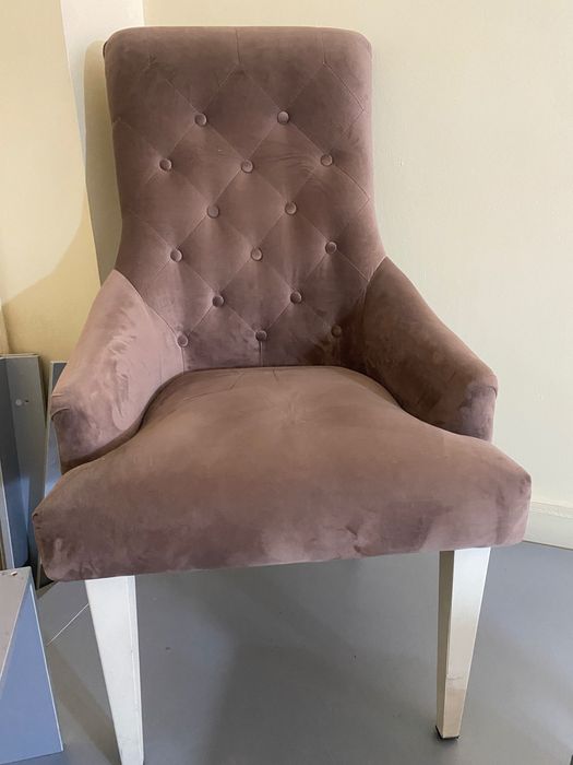 Кресло. В идеальном состоянии.