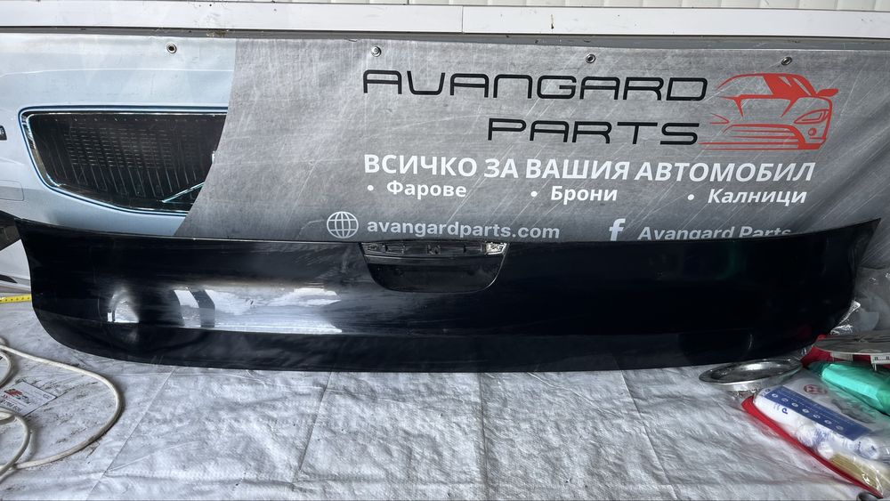 4 броя панел на багажник Ford Galaxy 3 (2015-2023)