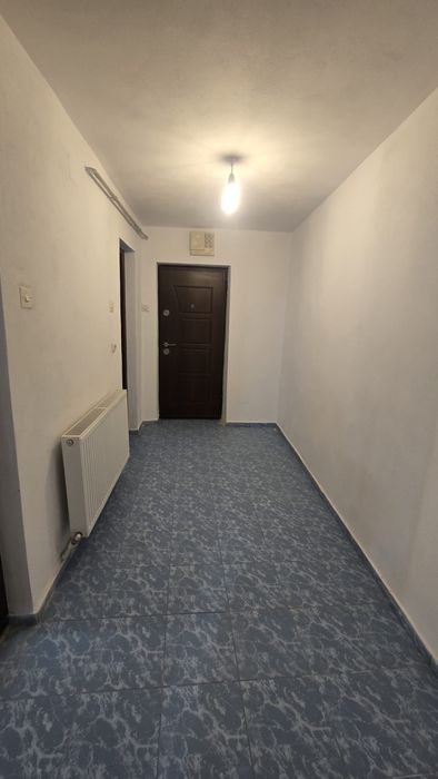 Vand garsoniera Dragasani