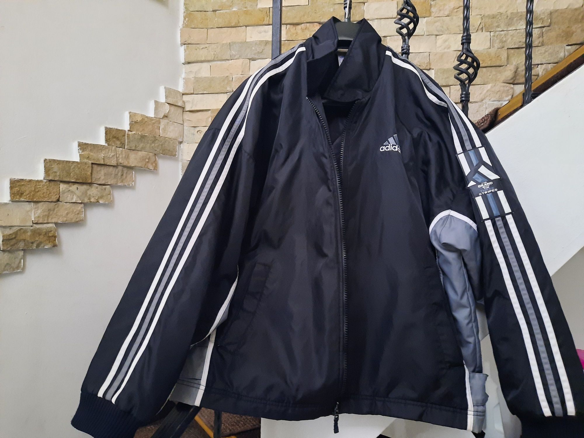 Jacheta originala Adidas L, XL, Jachete de fas gros si subtire, L/ XL