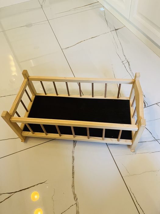 Pat/ patut din lemn papusa/ bebe/jucarii