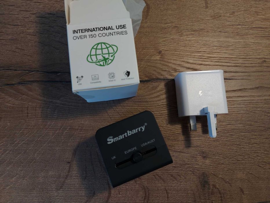 Adaptor încărcător priza universala uk us Canada eu Europa usb a