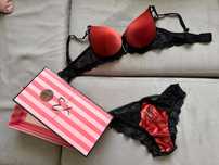 Комплект бельо Victoria Secret