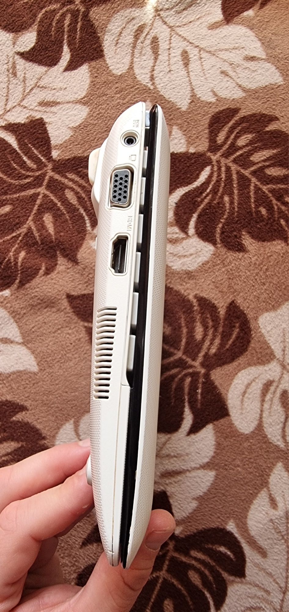 Mini Laptop Asus