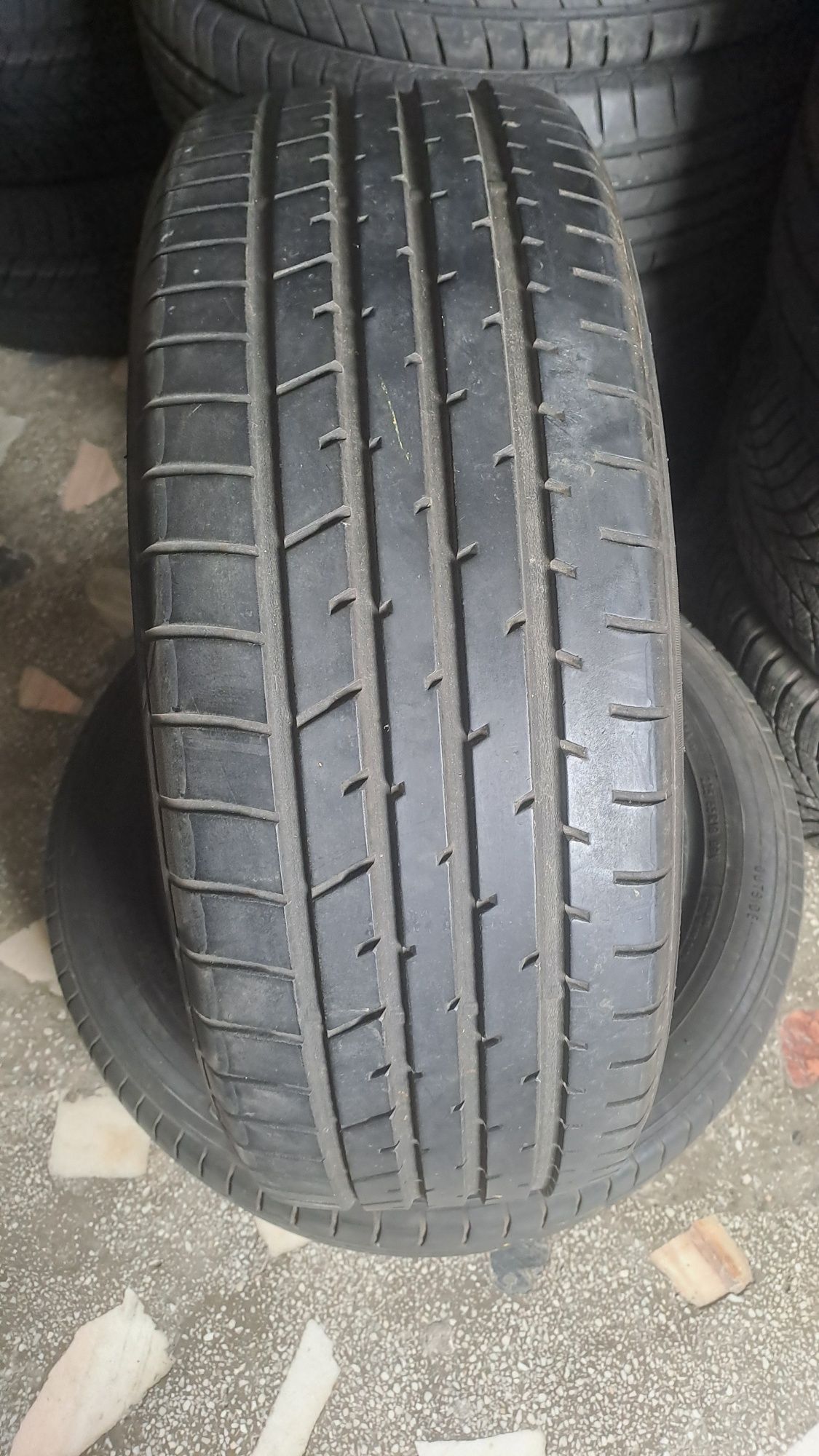 2 Anvelope vara 225 55 r19 TOYO