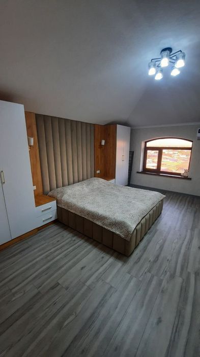 Срочно продаётся 4х-комнатная квартира