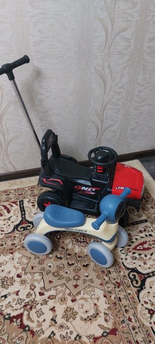 Машинка каталка и велопед