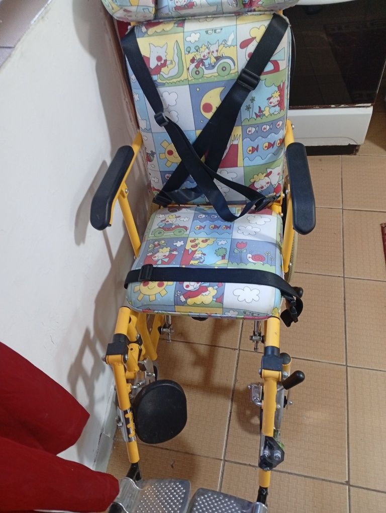 Vând urgent căruț